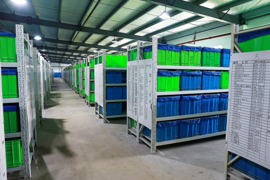 Jiangsu Kunyuan Rubber & Plastic Technology Co.,Ltd প্রস্তুতকারকের উৎপাদন লাইন